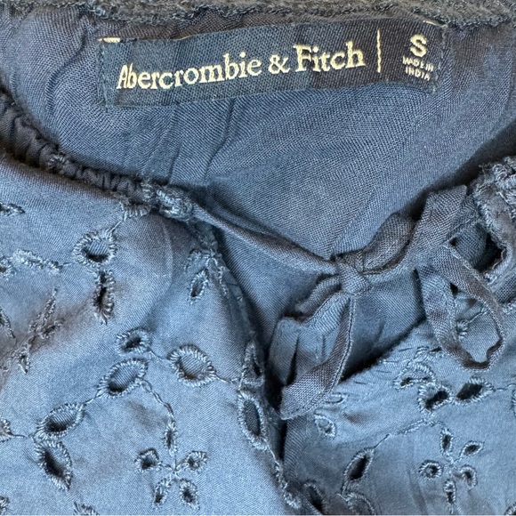 Abercrombie & Fitch Navy Blue Embroidered Crop Top - Picture 6 of 8
